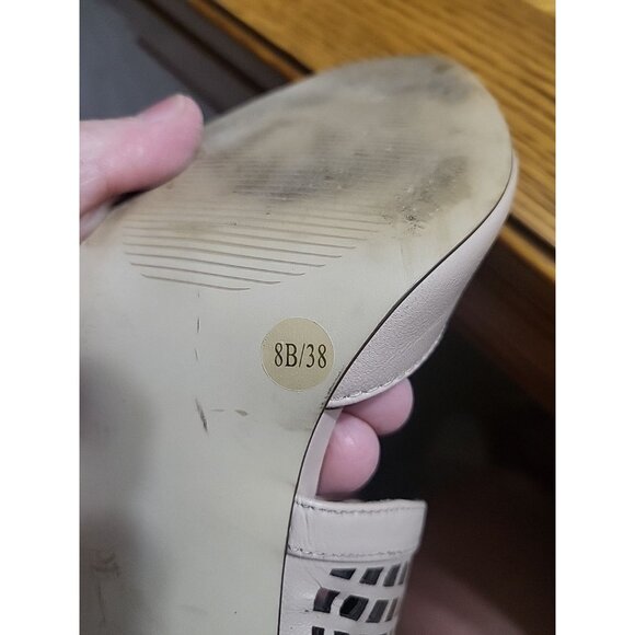 jessica simpson High Heels Open Toe 8B, Great Condition Back Zip Pre-owned - Picture 7 of 8